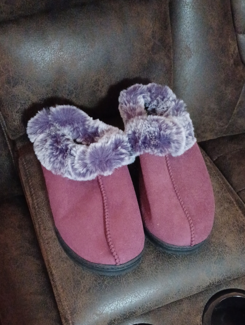 4/$80 New Cozy Burgundy With Purple Faux-Fur Lined Slip-On Slippers - Size 9-10
